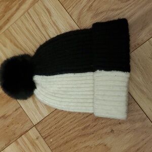 Saks Fifth Avenue Hat